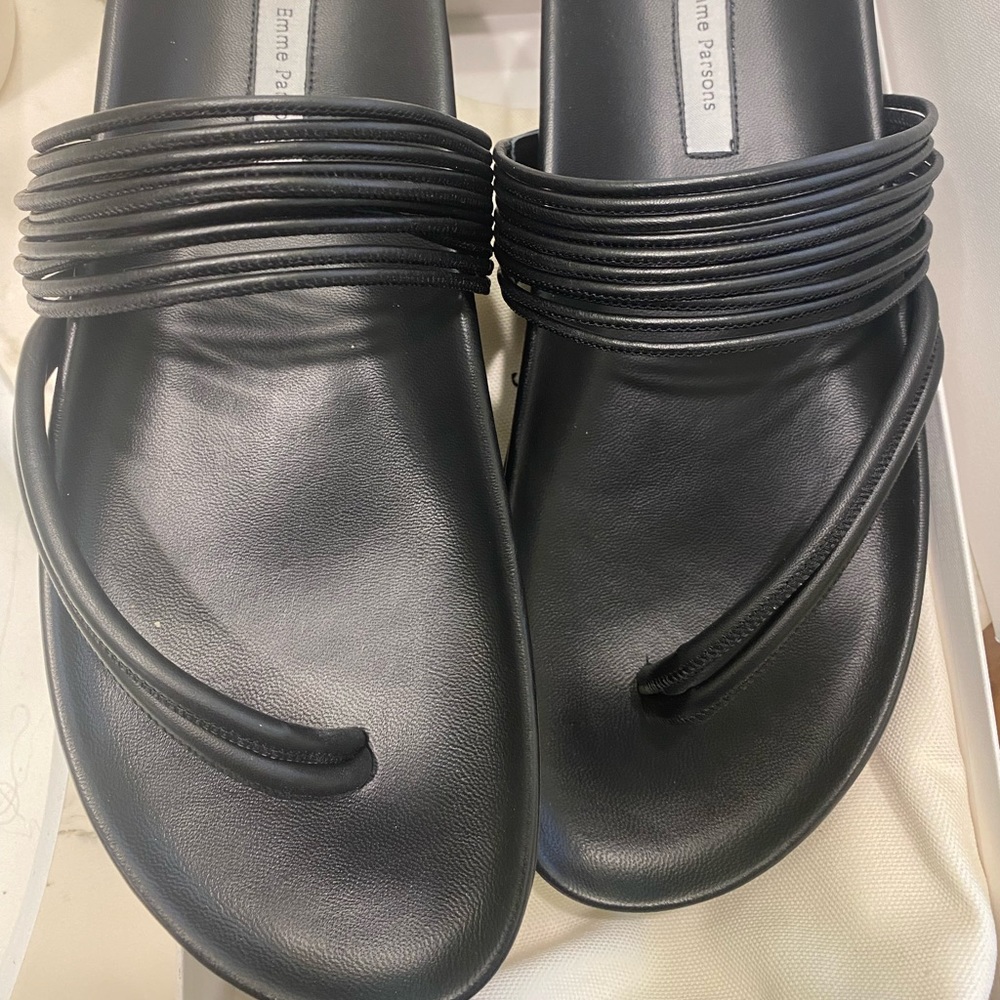🩴 Emme Parsons -Roma Sandal  - sz42 (US 11) ❤️